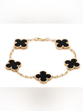 Gold and Black Cloverleaf Bracelet